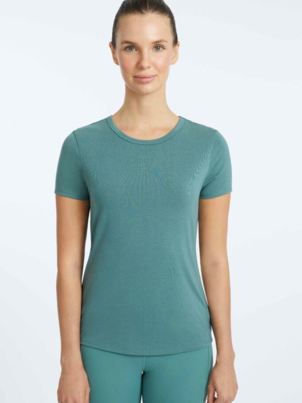 Women’s Short Sleeve Performance Crew Neck Tee - Sage Green